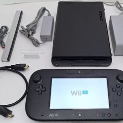 Nintendo Wii U Gaming System 32GB Console + Gamepad Complete Bundle Matte BLACK