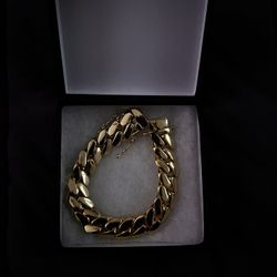 Cuban Link bracelet 