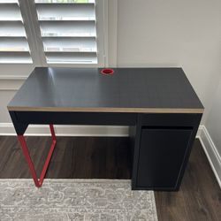 IKEA Desk For Kids - MICKE 