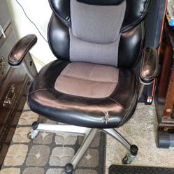 Desk Chair 