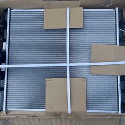 07-18 Jeep Wrangler Radiator