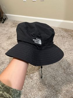 North face bucket hat