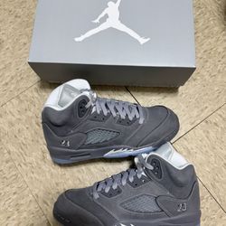 Jordan 5 Wolf Grey Gradeschool Size 7y