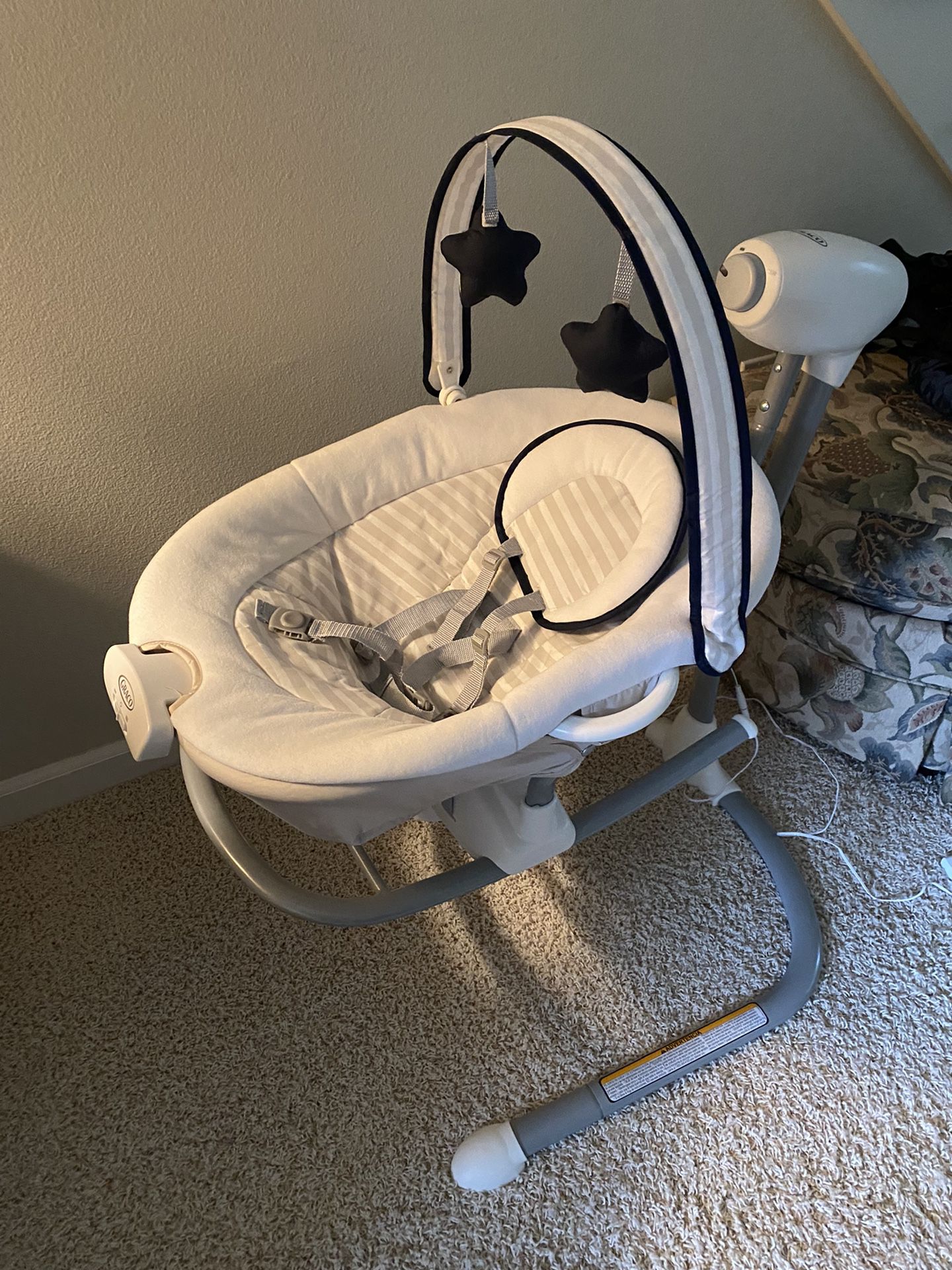 Graco Soothe And Sway Baby Swing