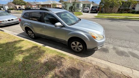 2012 Subaru Outback 2.5i