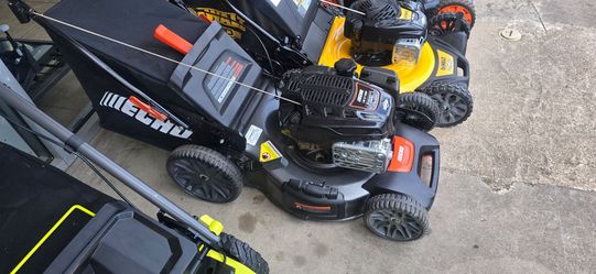 ECHO SELF PROPELLED MOWER 315$