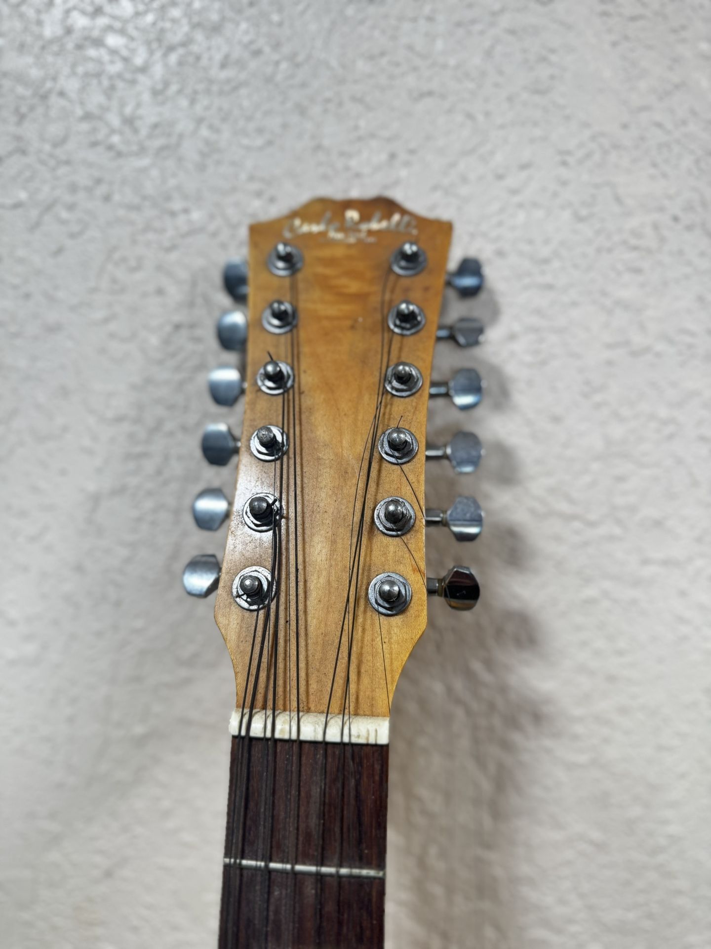 Carlo Robelli guitar