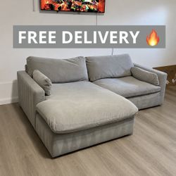 •Free Delivery• Gray Sectional couch 