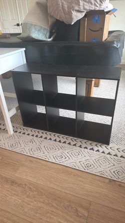 Storage organizer/ book shelf