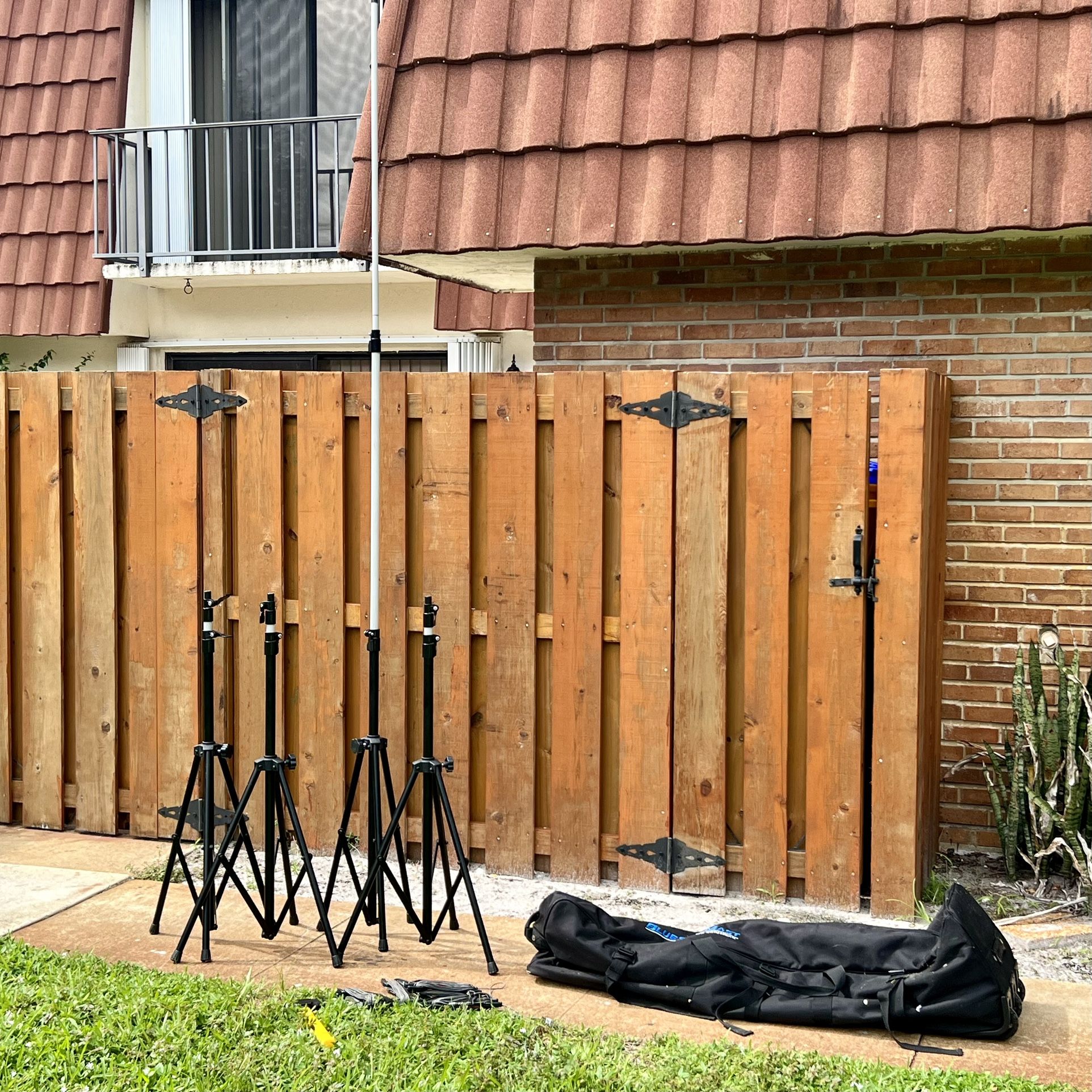 4 BlueSky Mast Telescoping 10 ft. Metal Tripods
