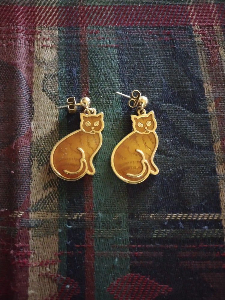 14k Gold Plated Cute Orange and gold Cat Earrings For Pierced Ears