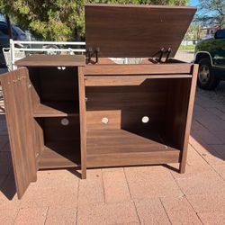 ORGANIZING SHELF STORAGE