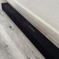 Vizio Sound Bar With Sub Woofer 