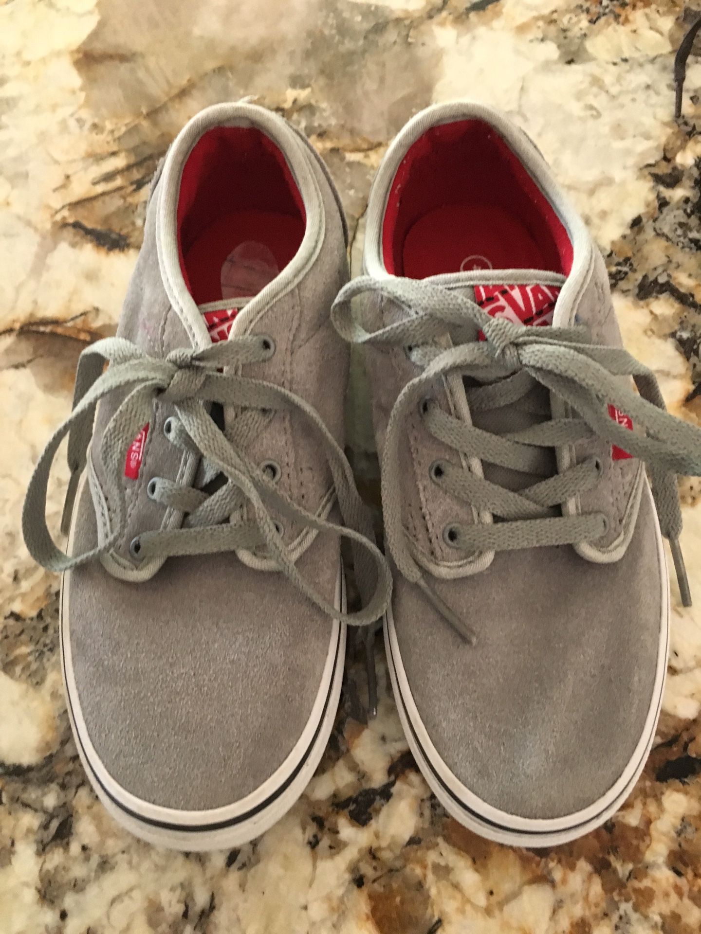 Kids vans size 4y