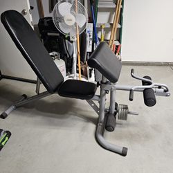 Adjustable Weight Bench