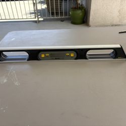 Digital Pro Smart Level 24” Inch In Great Condition 