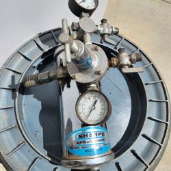 Sharpe Water Seperator And Air Regulator 