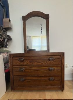 Free dresser