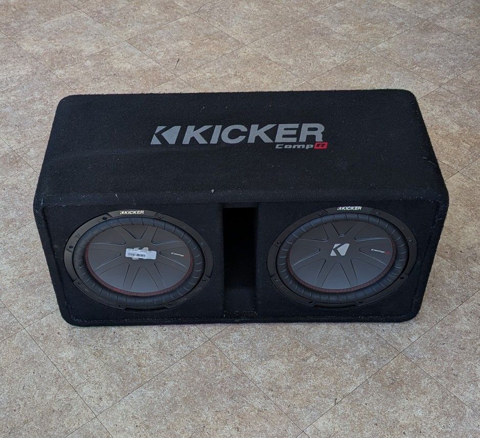 KICKER DUAL COMP R 12'S 48DCWR122 AND ROCKVILLE AMP 48DCWR122