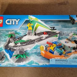 LEGO City Sailboat Rescue Set 60168 Retired 2018