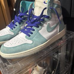 Turbo Green Jordan 1