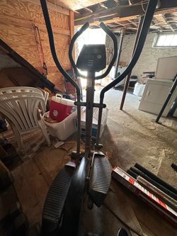Eclipse Elliptical Machine
