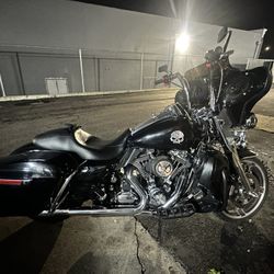 2011 Harley Road King Police Interceptor $6500