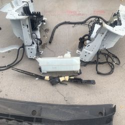 Nissan Titan   Assorted  Parts 