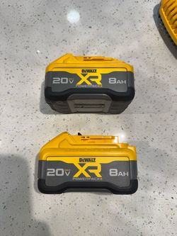 DEWALT 8.0ah powerpack battery