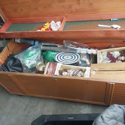 Footlocker/ Hopechest