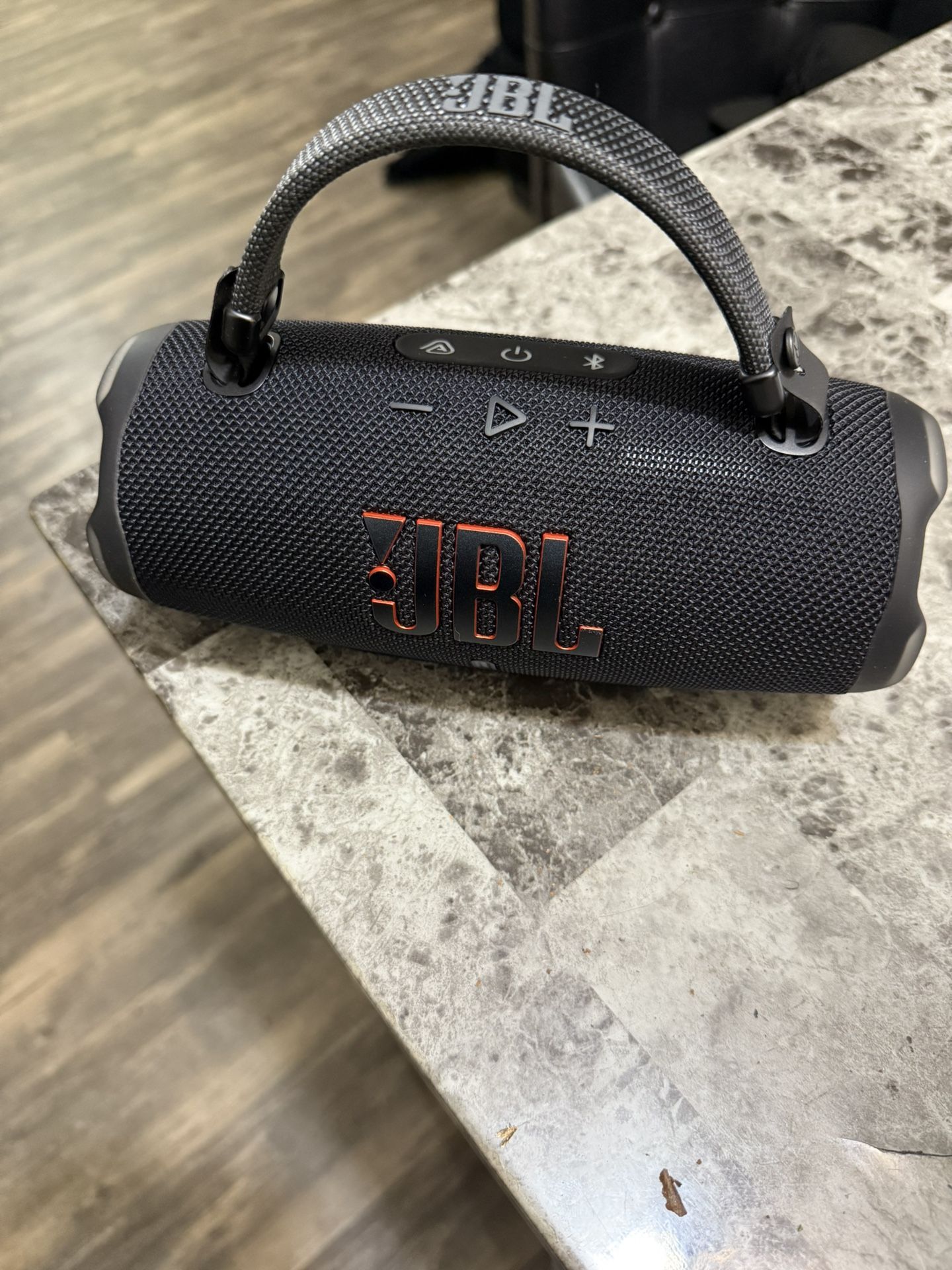 JBL SPEAKER 