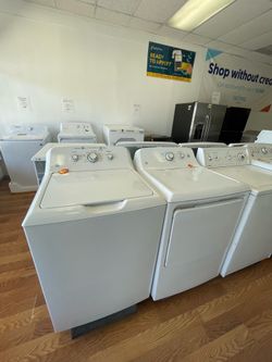 Like new GE washer and dryer set