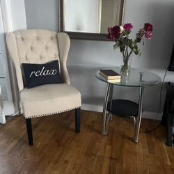 Beautiful Glass Table And Chair 