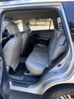 Toyota RAV4 SUV
