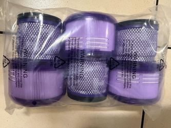 Vacuum Dyson air filter