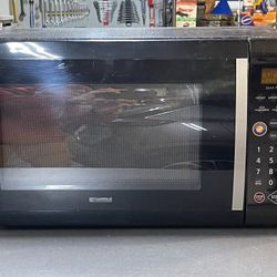Microwave Oven - Counter Top Kenmore 1200 Watt