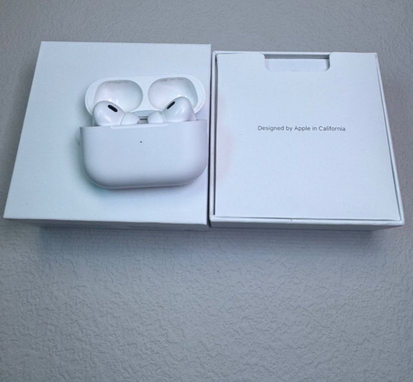 AirPods Pro 2nd Generation With Magsafe Wireless Charging Case MQD83AM/A