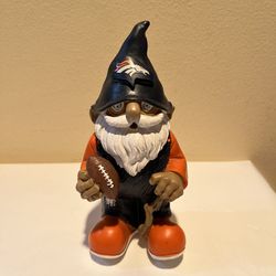 DENVER BRONCOS TEAM GNOME 8”T