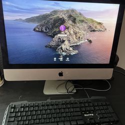 Apple IMac Desktop Computer 