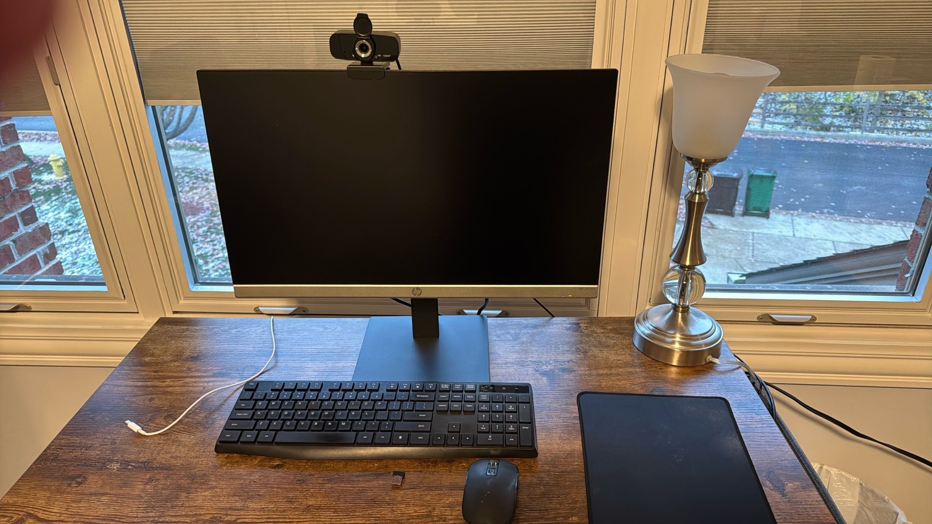HP Monitor plus Keyboard and Mouse
