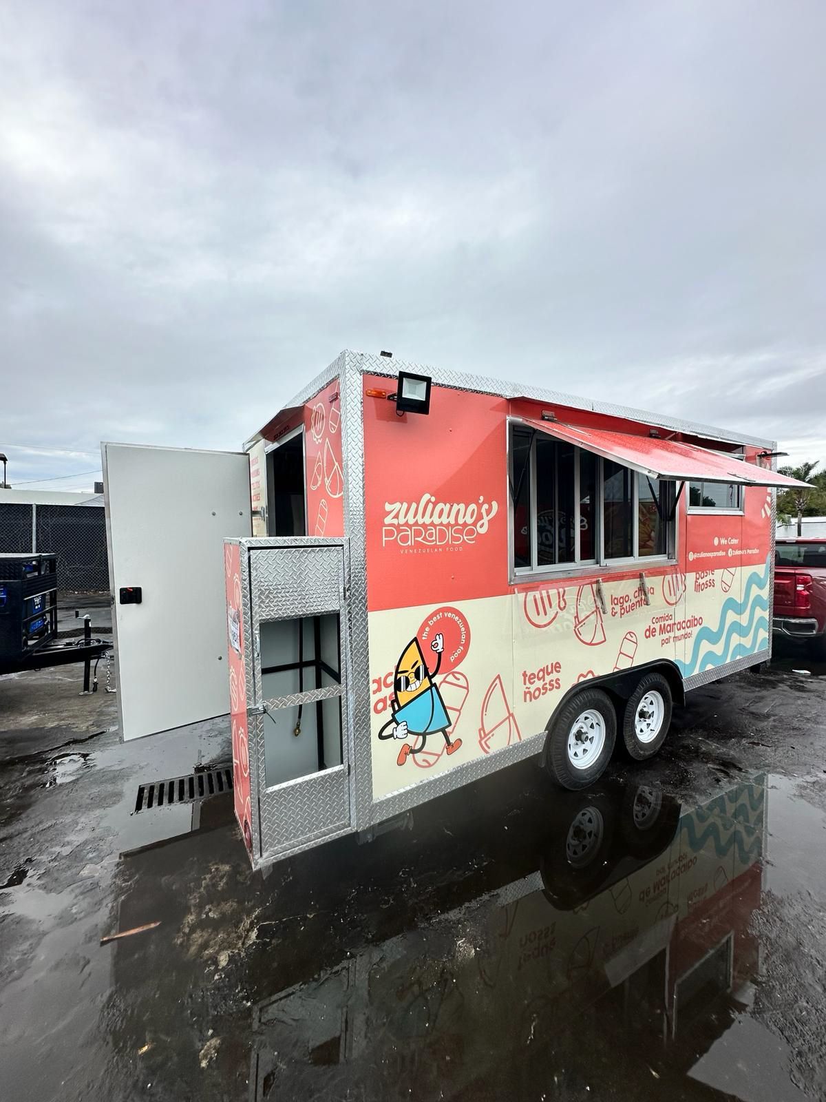 Remolque de Comida 16 Pies / Food Trailer