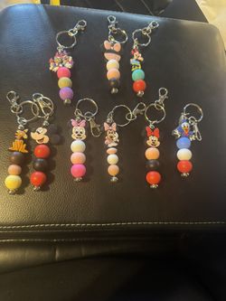 Character Beaded Keychains – Minnie Mickey Daisy Donald Pluto – Choose Style