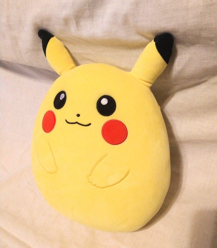 Pokemon Pikachu Stuffed Animal