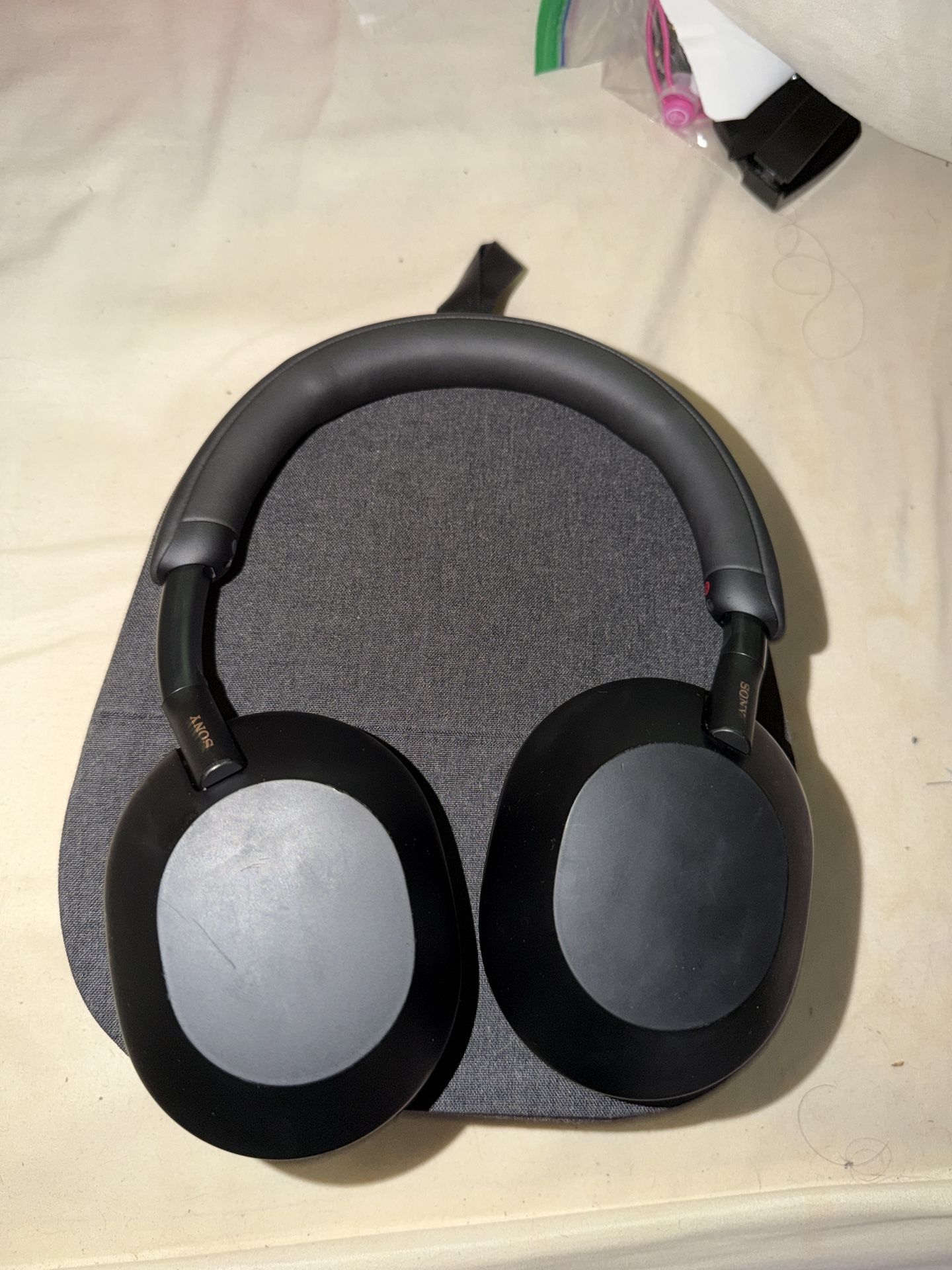 Sony Headphones XM5