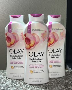 Olay Fresh Radiance W/Nectar Bodywash Set