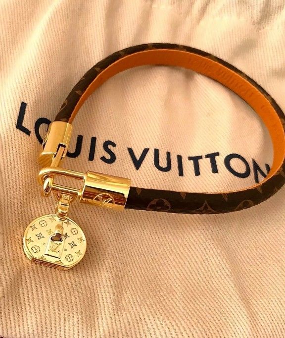 Canvas calfskin lining Gold metal hatbox charm Calfskin monogram bracelet Women's Brown