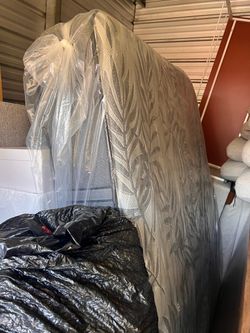 Queen mattress
