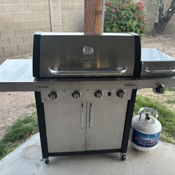 Char-Broil 4-Burner Infrared Propane Grill