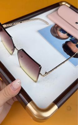 Fashion sunglasses
