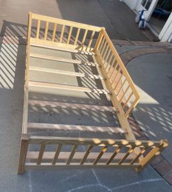 Twin size Montessori Bed Frame Floor Bed for Toddler or Baby